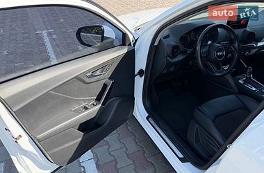 Внедорожник / Кроссовер Audi Q2 2017 в Одессе