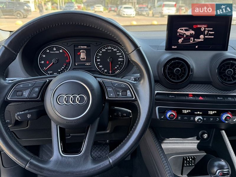 Внедорожник / Кроссовер Audi Q2 2017 в Одессе