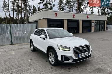 Внедорожник / Кроссовер Audi Q2 2017 в Обухове