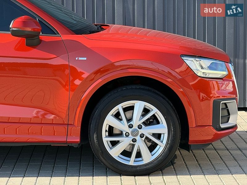 Внедорожник / Кроссовер Audi Q2 2016 в Мукачево