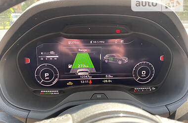 Внедорожник / Кроссовер Audi Q2L e-tron 2019 в 
