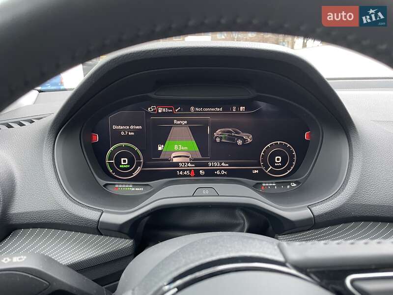 Позашляховик / Кросовер Audi Q2L e-tron 2021 в Одесі