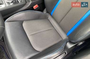 Внедорожник / Кроссовер Audi Q2L e-tron 2021 в 
