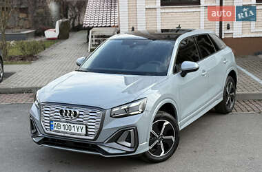 Внедорожник / Кроссовер Audi Q2L e-tron 2022 в 