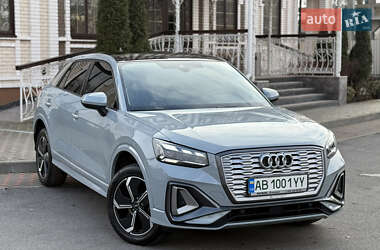 Внедорожник / Кроссовер Audi Q2L e-tron 2022 в 