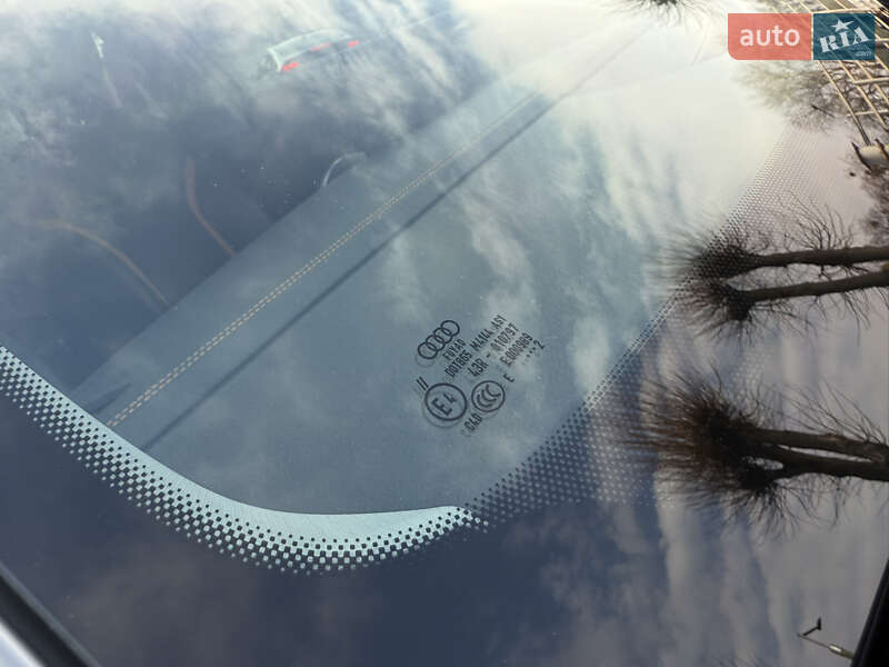 Позашляховик / Кросовер Audi Q2L e-tron 2022 в Вінниці