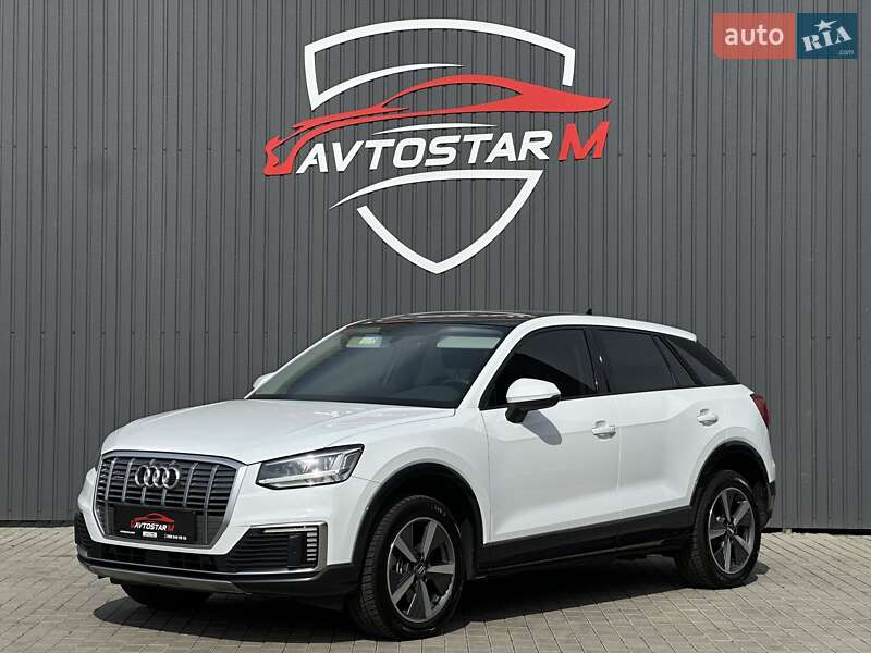 Audi Q2L e-tron 2021