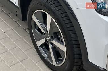 Внедорожник / Кроссовер Audi Q2L e-tron 2021 в 