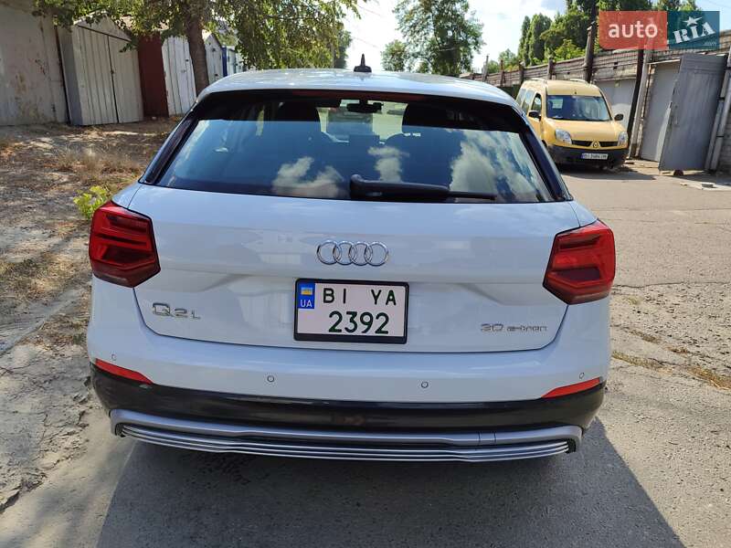 Audi Q2L e-tron, фото из объявления