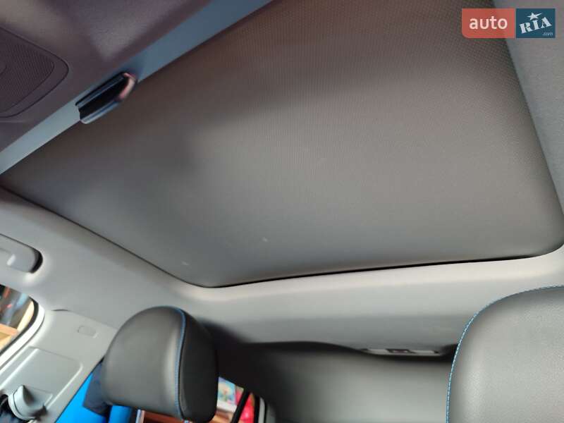 Внедорожник / Кроссовер Audi Q2L e-tron 2021 в Кременчуге