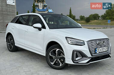 Позашляховик / Кросовер Audi Q2L e-tron 2022 в 