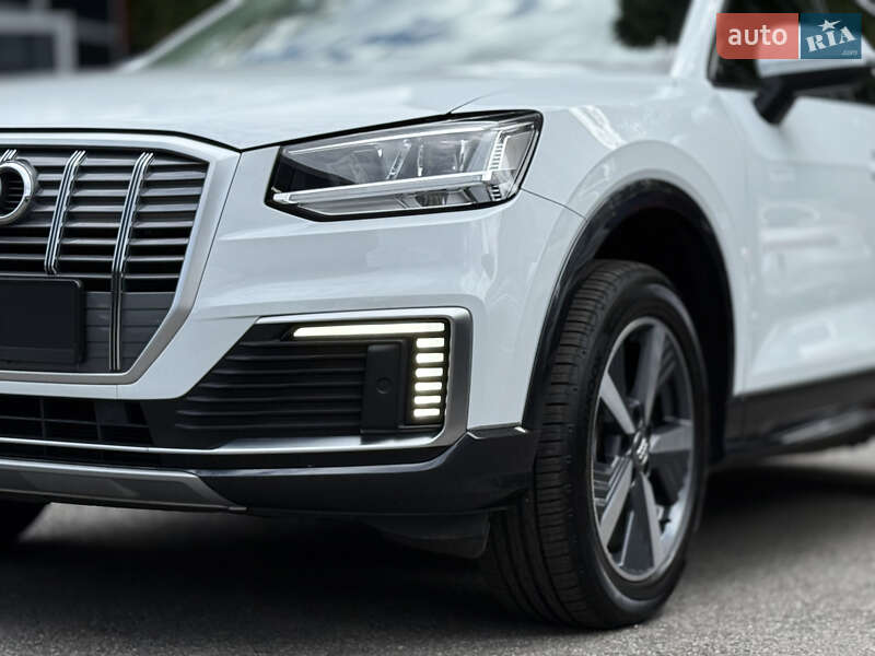 Внедорожник / Кроссовер Audi Q2L e-tron 2021 в Киеве фото 6 Внедорожник / Кроссовер Audi Q2L e-tron 2021 в Киеве