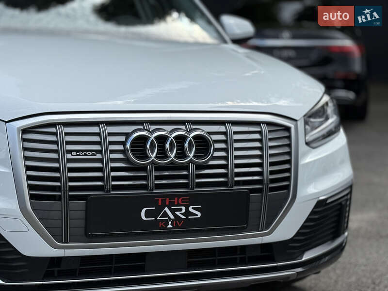 Внедорожник / Кроссовер Audi Q2L e-tron 2021 в Киеве фото 7 Внедорожник / Кроссовер Audi Q2L e-tron 2021 в Киеве