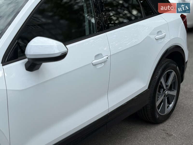 Внедорожник / Кроссовер Audi Q2L e-tron 2021 в Киеве фото 13 Внедорожник / Кроссовер Audi Q2L e-tron 2021 в Киеве