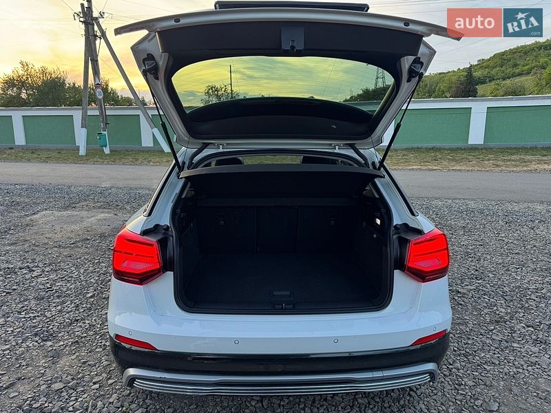 Внедорожник / Кроссовер Audi Q2L e-tron 2021 в Мукачево