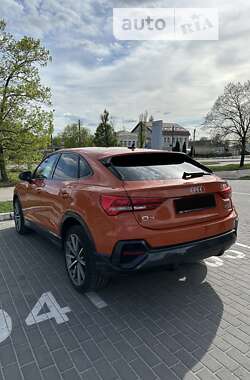 Внедорожник / Кроссовер Audi Q3 Sportback 2020 в Киеве