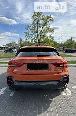 Внедорожник / Кроссовер Audi Q3 Sportback 2020 в Киеве