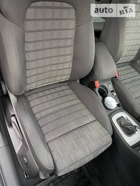 Позашляховик / Кросовер Audi Q3 2013 в Києві