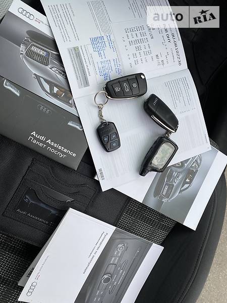 Позашляховик / Кросовер Audi Q3 2013 в Києві