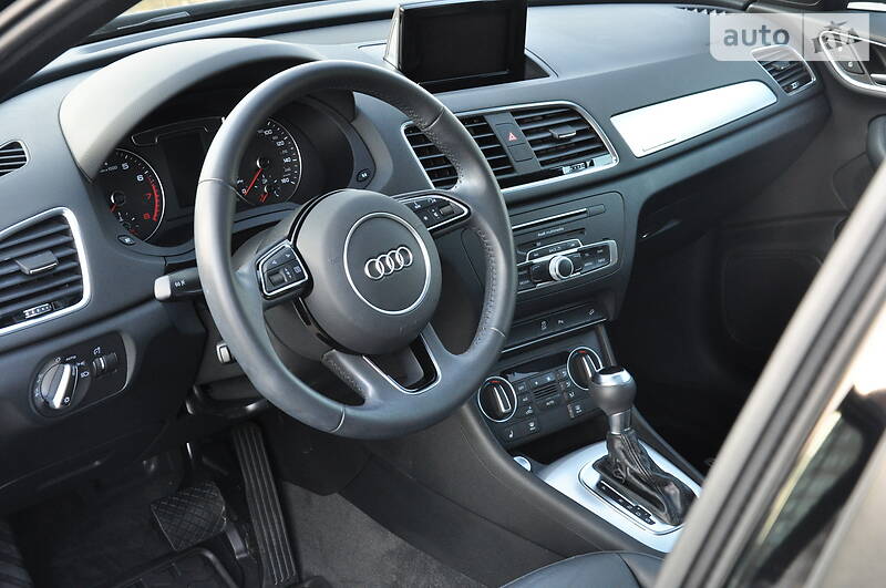 Позашляховик / Кросовер Audi Q3 2018 в Сумах