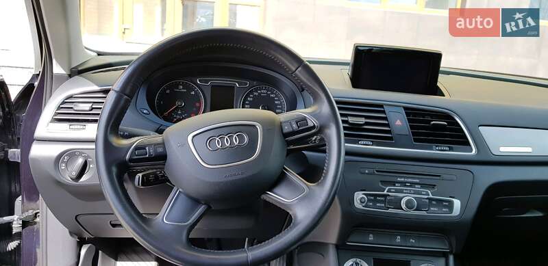 Внедорожник / Кроссовер Audi Q3 2014 в Луцке