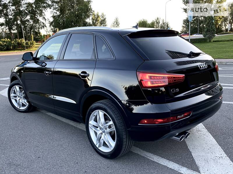 Позашляховик / Кросовер Audi Q3 2017 в Києві