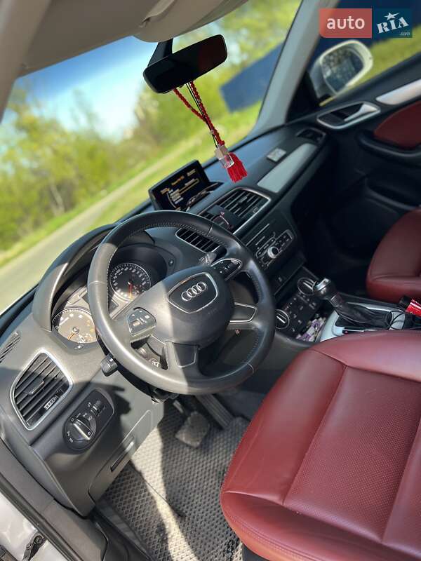 Внедорожник / Кроссовер Audi Q3 2016 в Борисполе