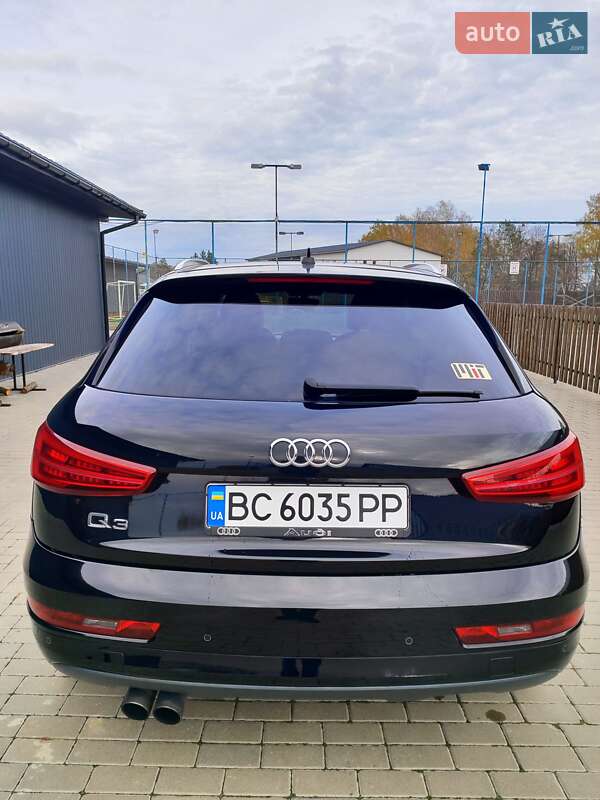 Внедорожник / Кроссовер Audi Q3 2016 в Львове