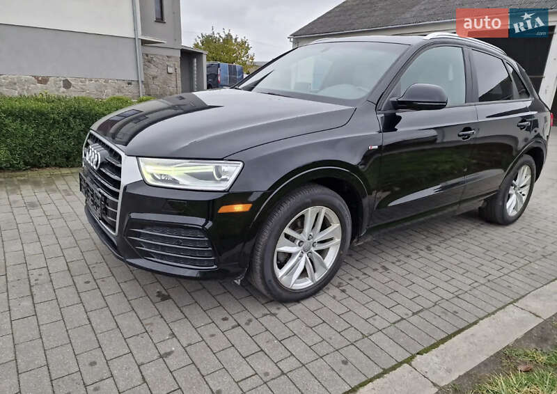 Внедорожник / Кроссовер Audi Q3 2017 в Тернополе