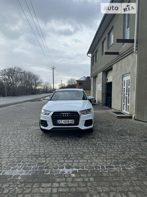 Внедорожник / Кроссовер Audi Q3 2017 в Ивано-Франковске