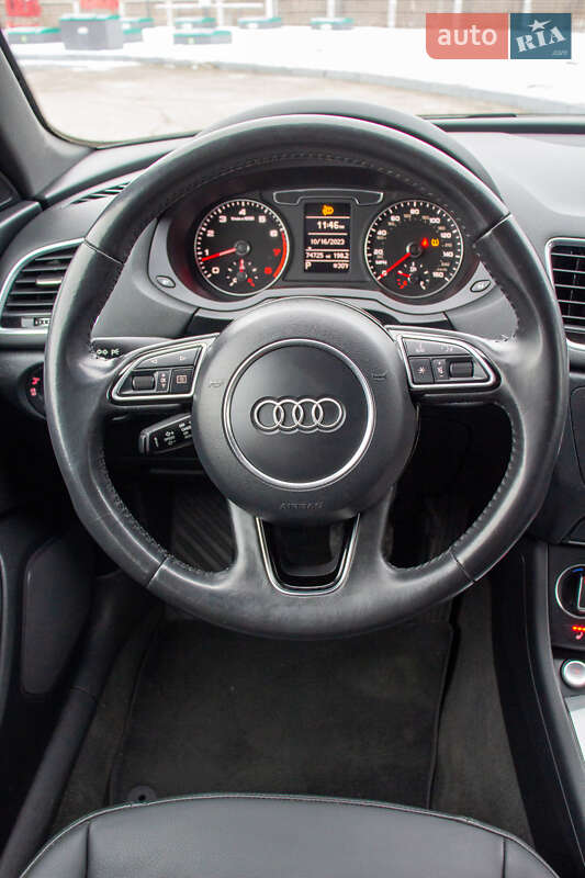 Внедорожник / Кроссовер Audi Q3 2016 в Житомире
