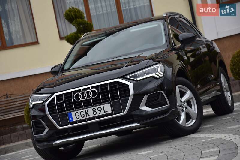 Внедорожник / Кроссовер Audi Q3 2020 в Львове