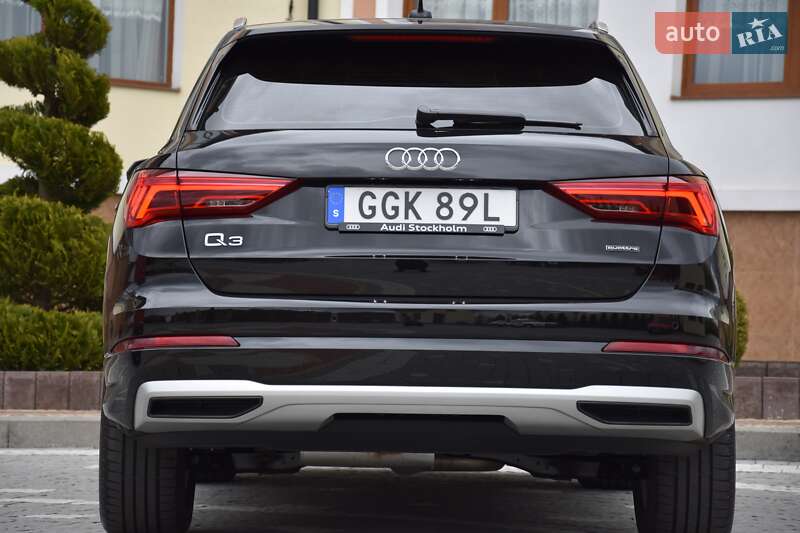 Внедорожник / Кроссовер Audi Q3 2020 в Львове