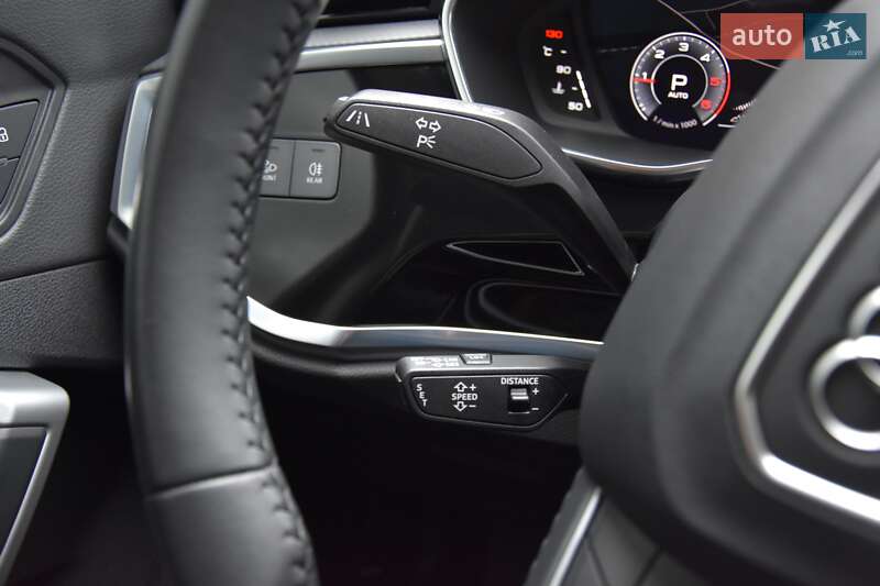 Внедорожник / Кроссовер Audi Q3 2020 в Львове