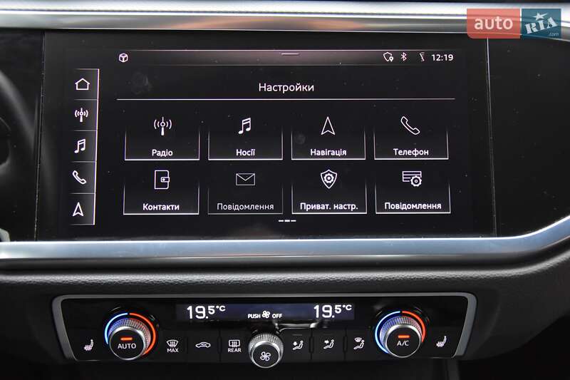 Внедорожник / Кроссовер Audi Q3 2020 в Львове