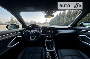 Позашляховик / Кросовер Audi Q3 2021 в Фастові