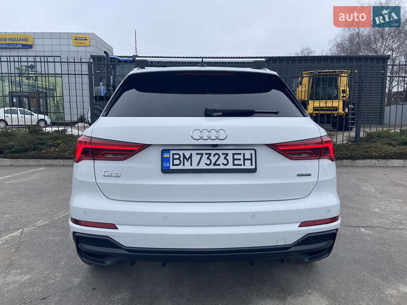 Внедорожник / Кроссовер Audi Q3 2020 в Сумах