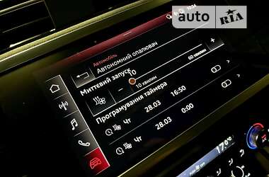 Внедорожник / Кроссовер Audi Q3 2020 в Львове