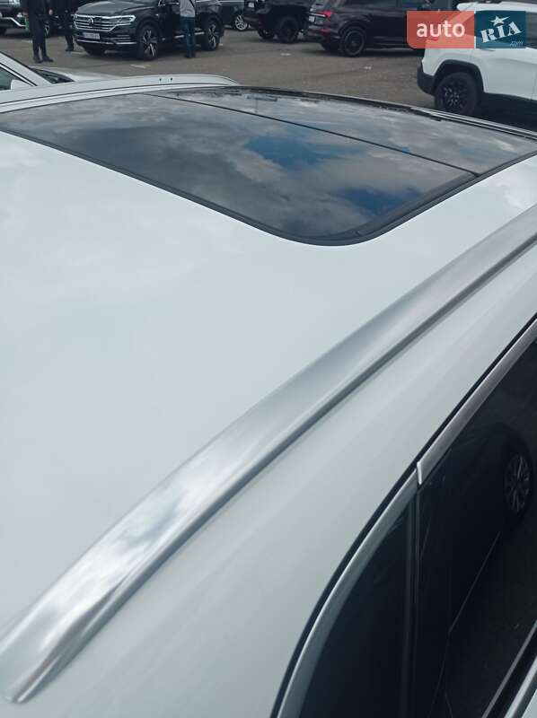 Позашляховик / Кросовер Audi Q3 2020 в Києві
