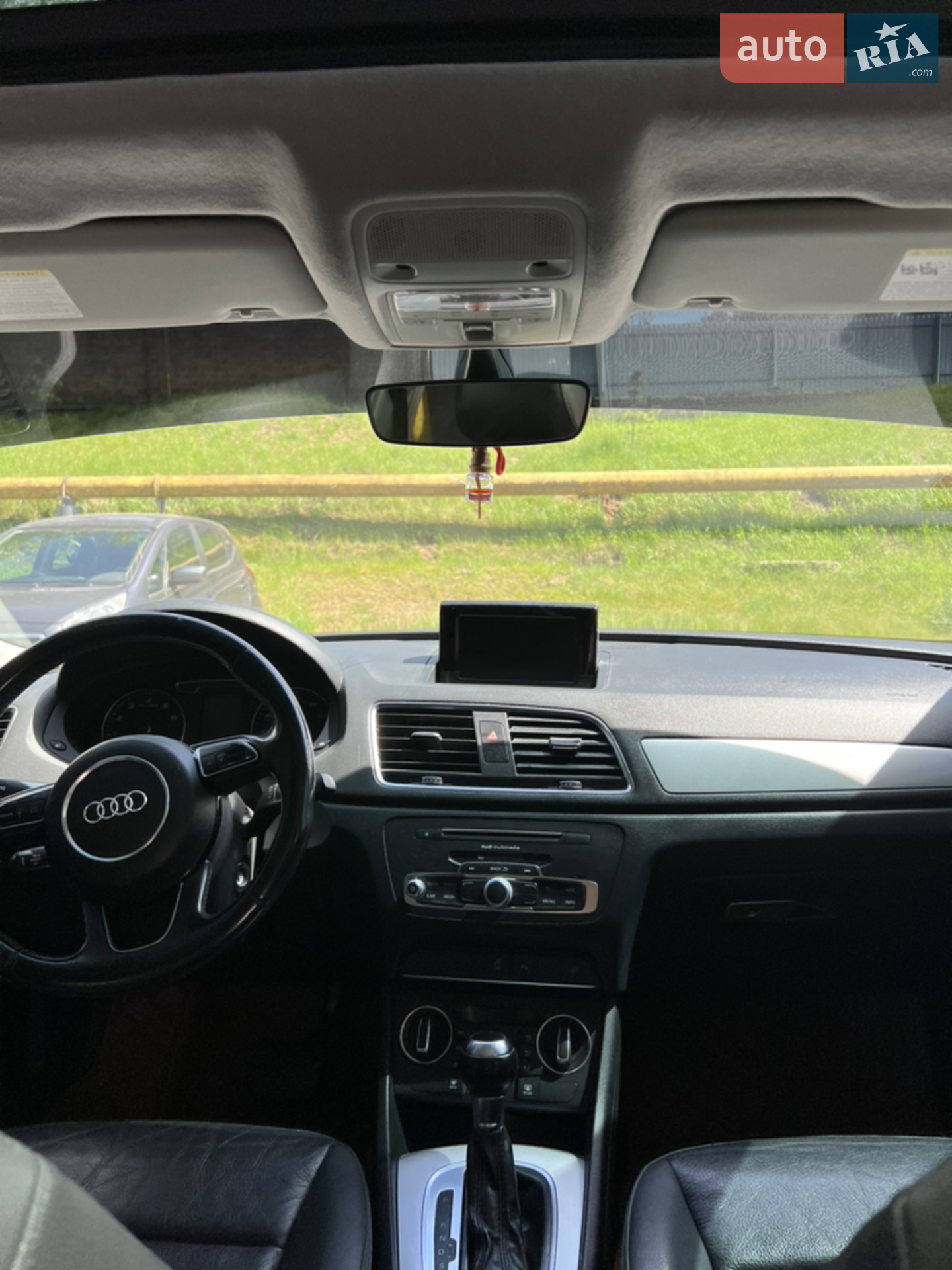 2017 Audi Q3 - мініатюра 16