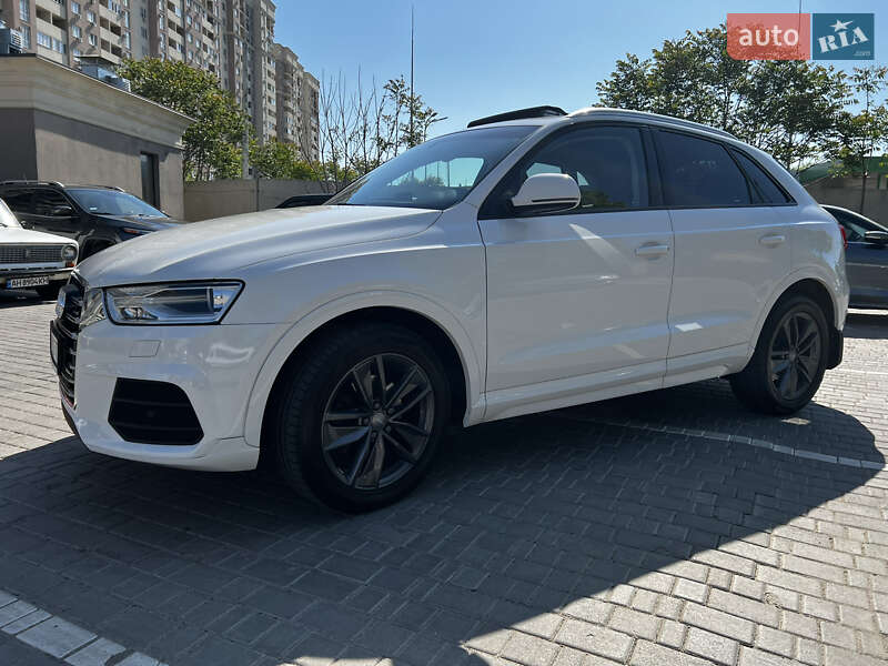 Внедорожник / Кроссовер Audi Q3 2016 в Одессе