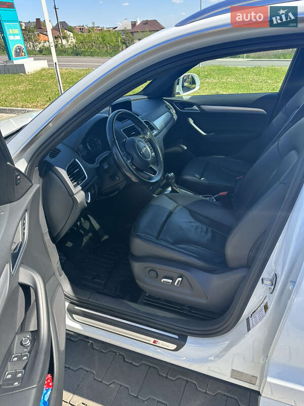 Позашляховик / Кросовер Audi Q3 2017 в Чернівцях фото 9 Позашляховик / Кросовер Audi Q3 2017 в Чернівцях