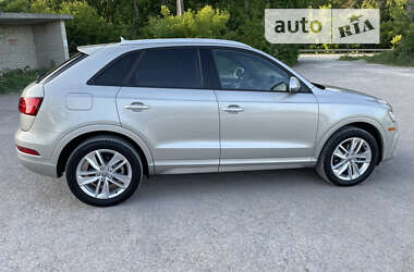 Внедорожник / Кроссовер Audi Q3 2016 в Тернополе