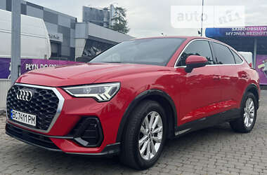 Внедорожник / Кроссовер Audi Q3 2020 в 