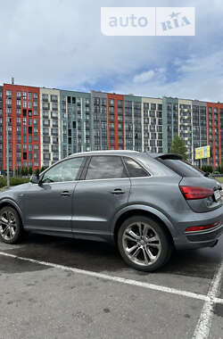 Внедорожник / Кроссовер Audi Q3 2015 в Киеве