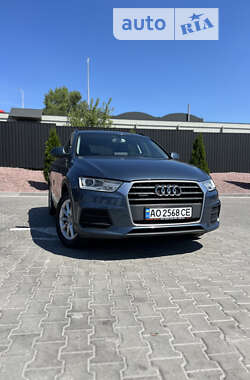 Внедорожник / Кроссовер Audi Q3 2015 в Тернополе