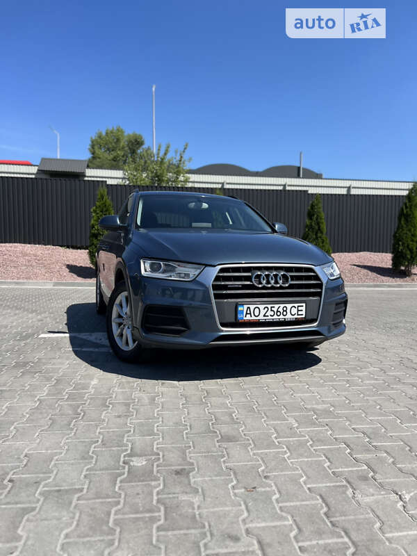 Внедорожник / Кроссовер Audi Q3 2015 в Тернополе