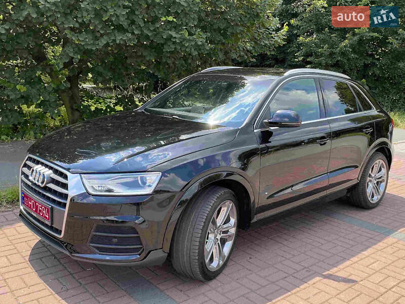 Внедорожник / Кроссовер Audi Q3 2017 в Хмельницком