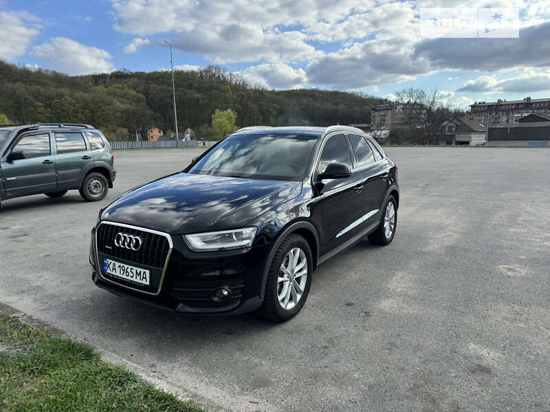Позашляховик / Кросовер Audi Q3 2012 в Києві фото 14 Позашляховик / Кросовер Audi Q3 2012 в Києві