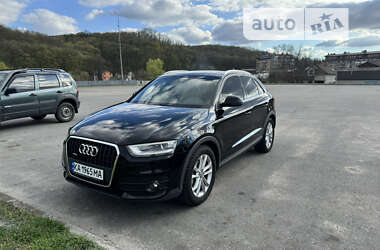 Внедорожник / Кроссовер Audi Q3 2012 в 